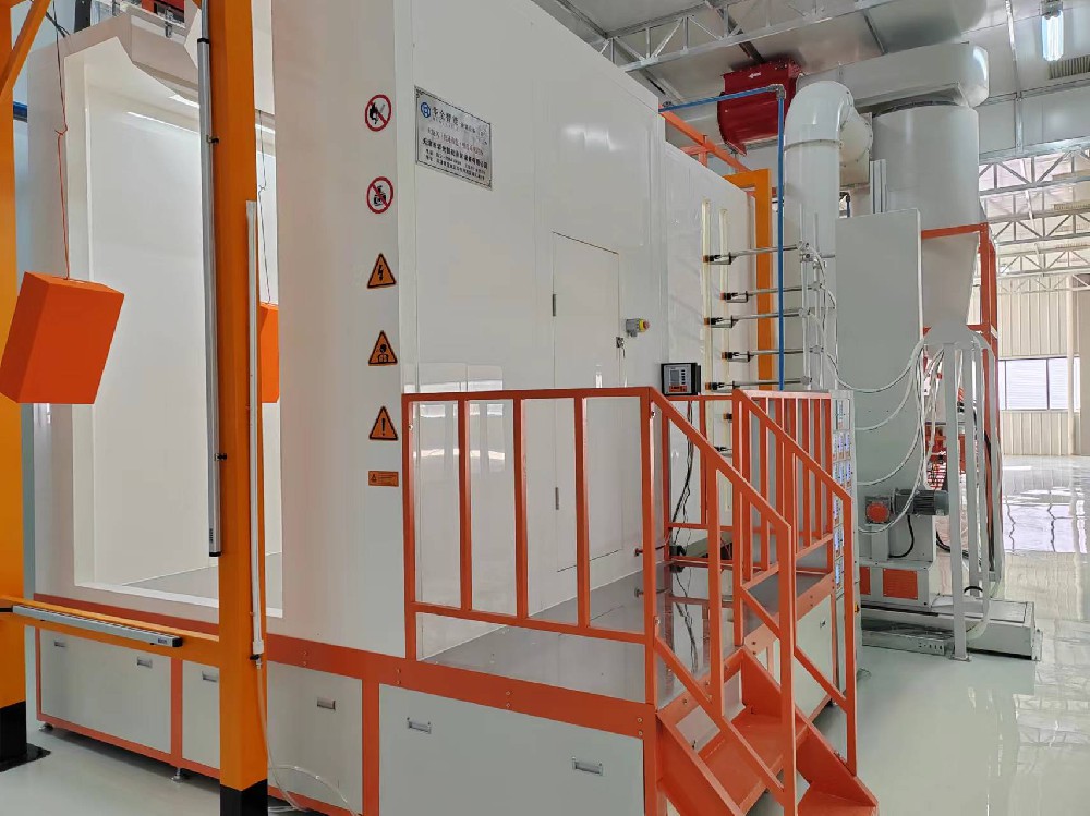 Large cyclone spray room system equipment