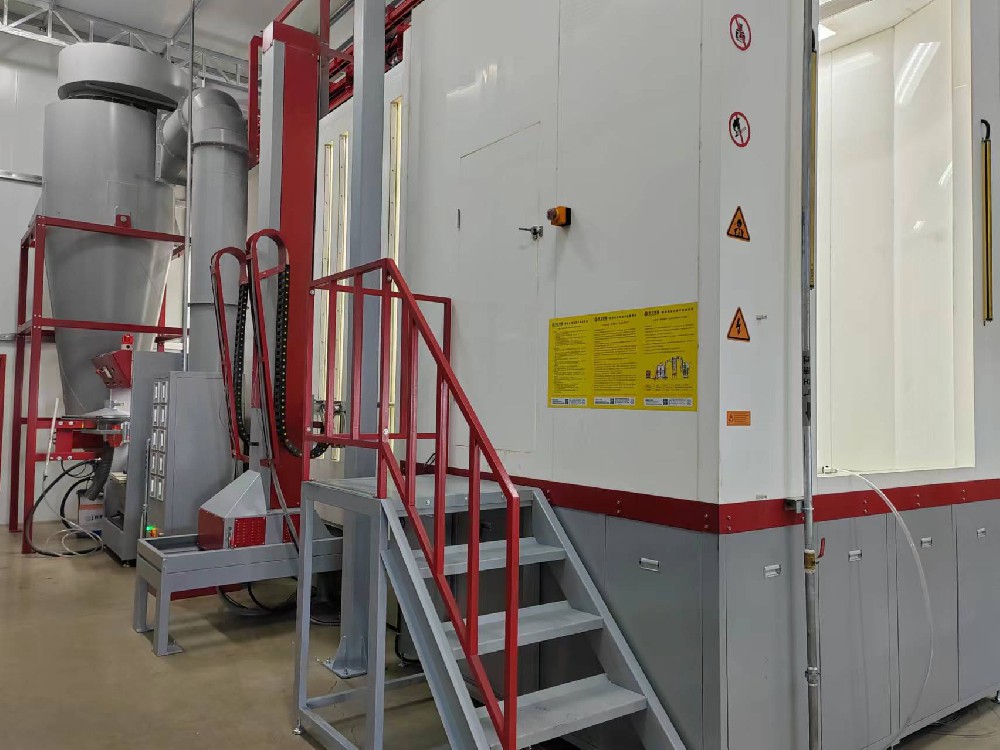 Large cyclone spray room system equipment